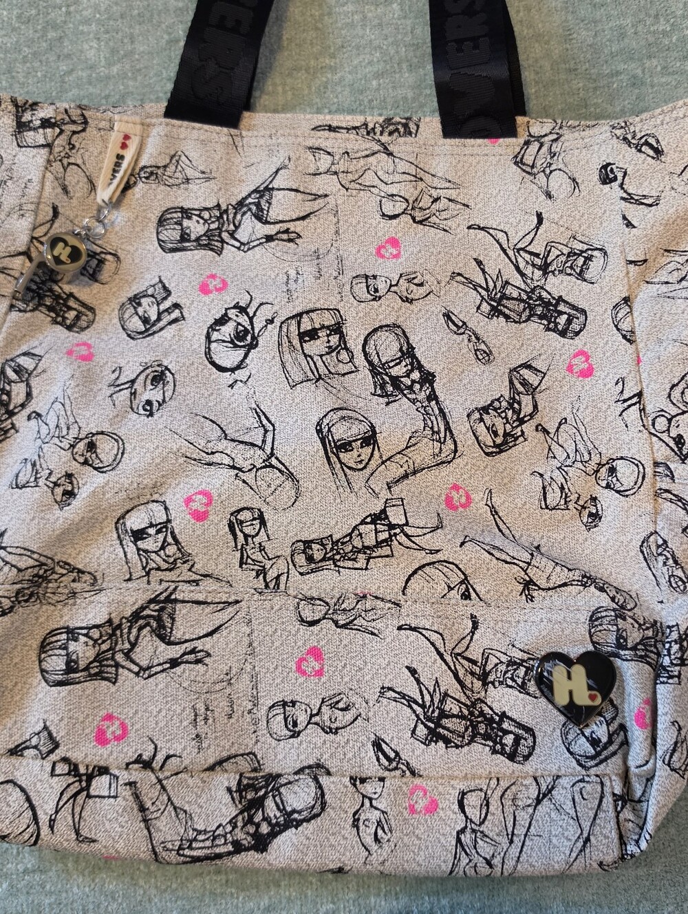 Harajuku Lovers Gwen Stefani  Sketch Print Tote in Gray with Pink Accents EUC